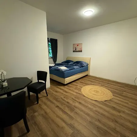Apartment Ferien 5
